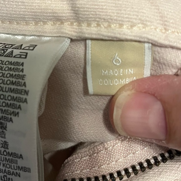 Michael Kors light pink jeans Sz. 6 - Picture 3 of 4